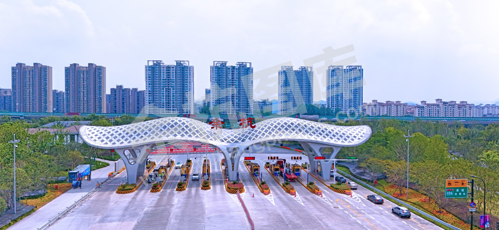 杭端高速余杭入城口