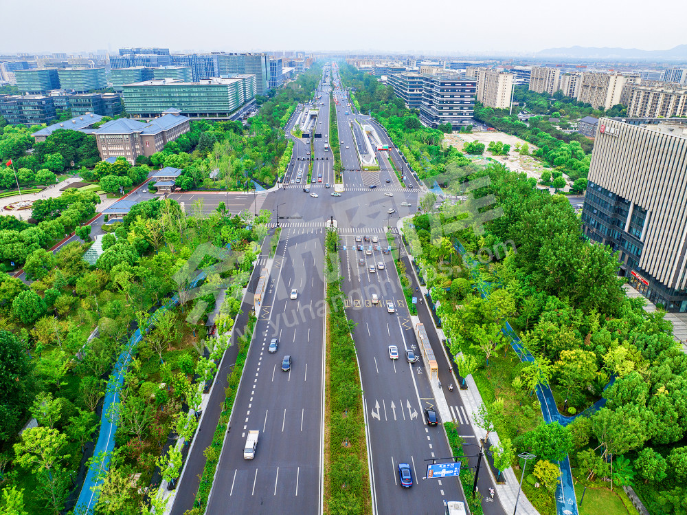 宽畅高颜值的文一西路