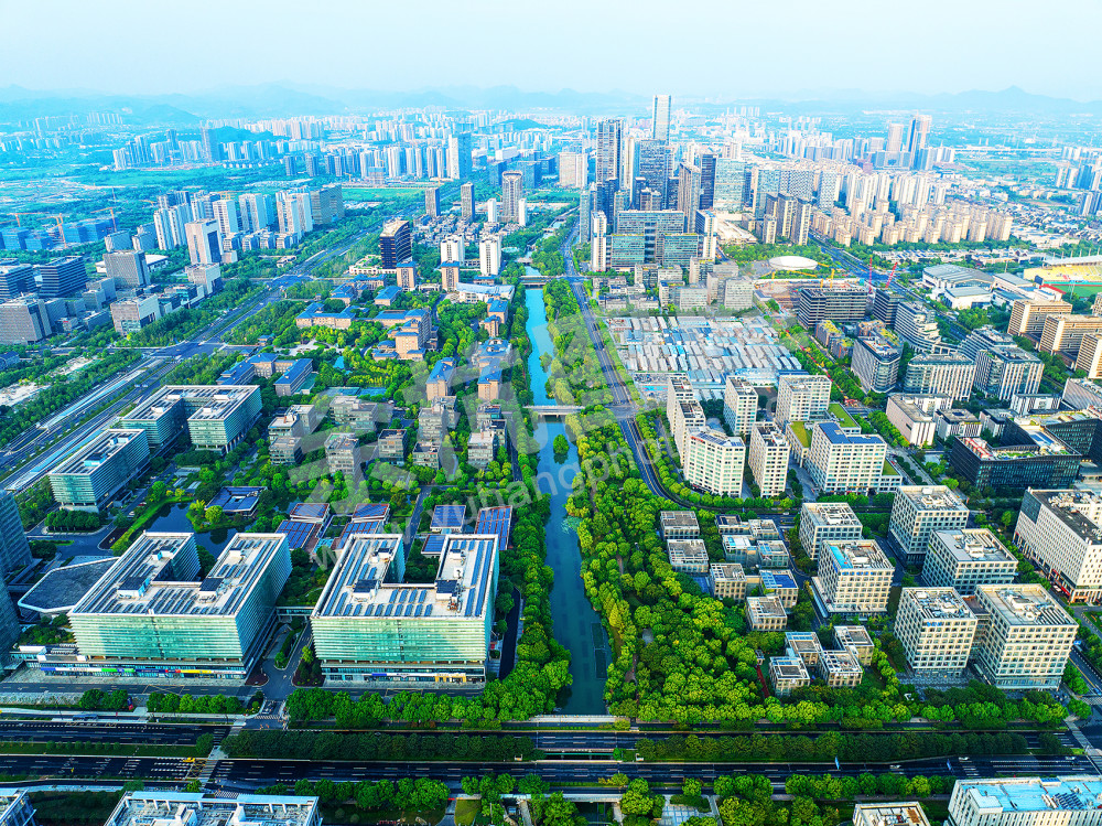 高质量打造城市富美新图景