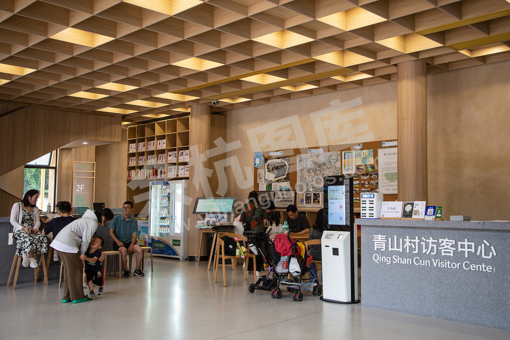 农旅融合 村美民富