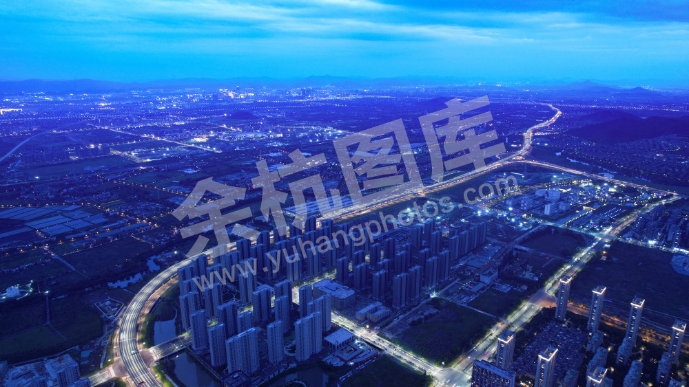 《运溪高架》