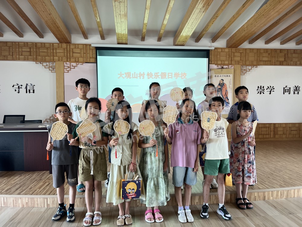 瓶窑镇“假日学校”