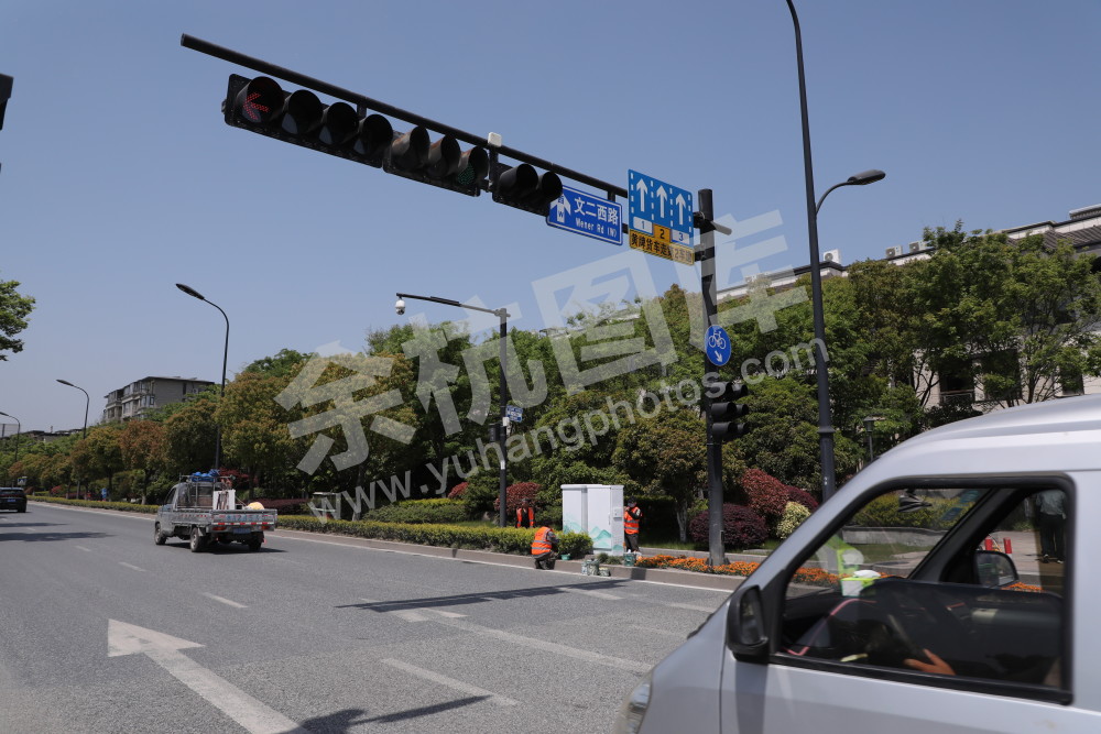 余杭城管市容整改