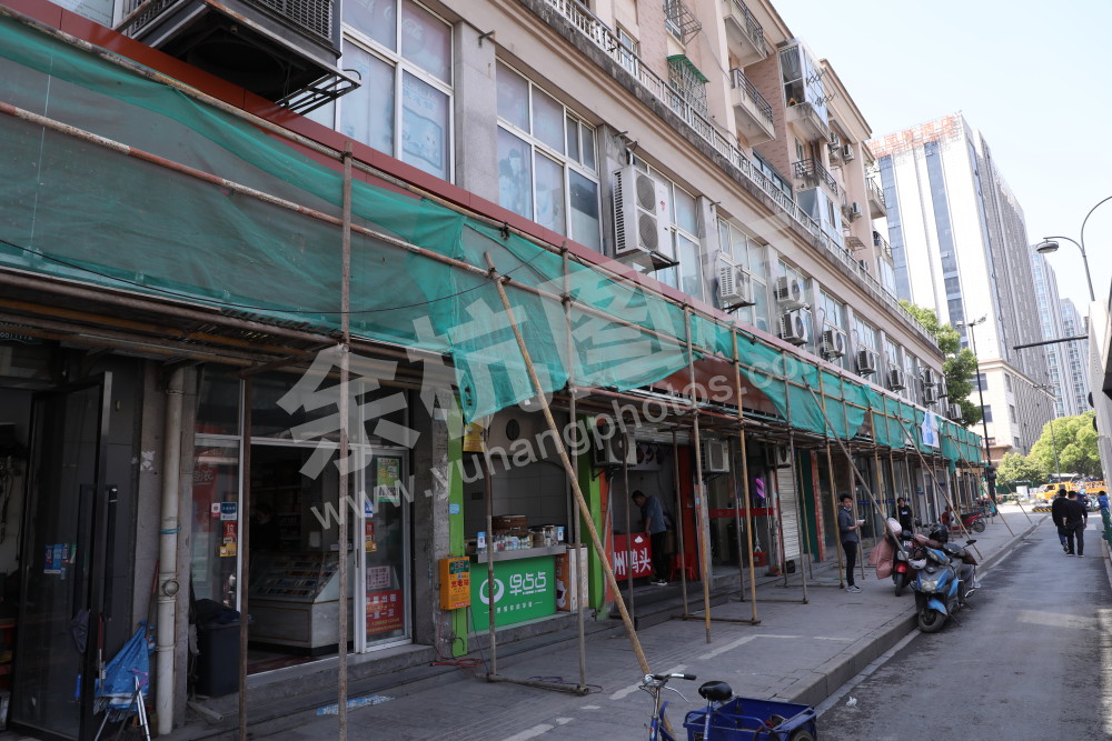 余杭城管市容整改