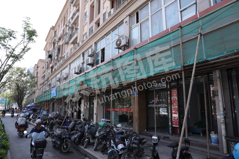 余杭城管市容整改