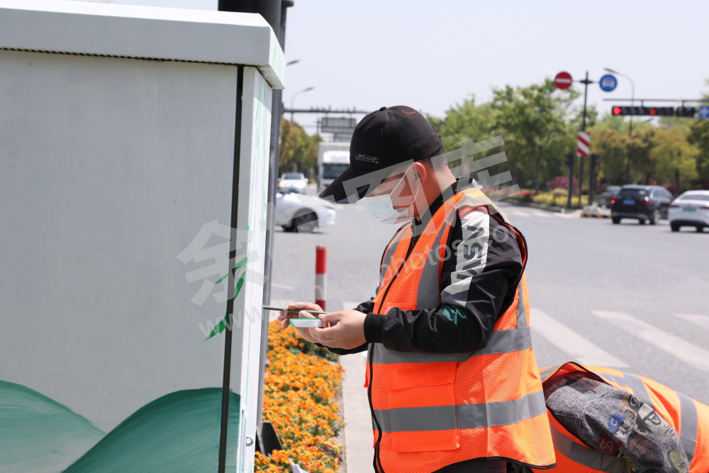 余杭城管市容整改
