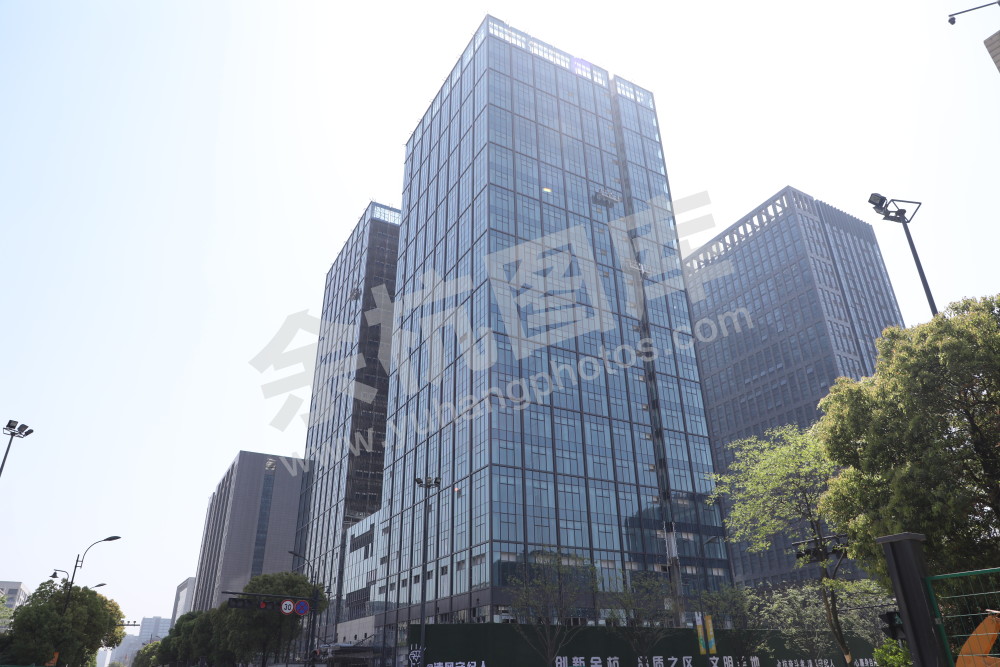 余杭城管市容整改