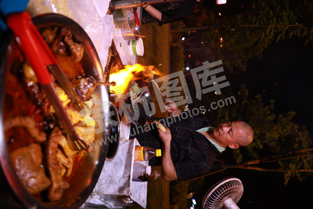仓前夜市
