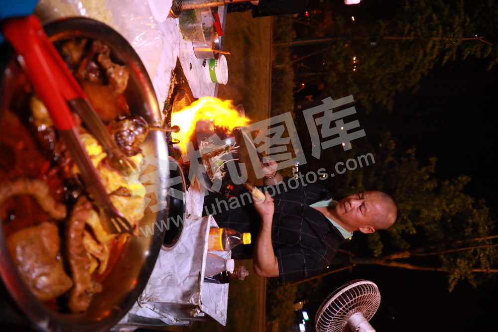 仓前夜市