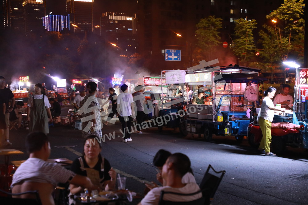 仓前夜市