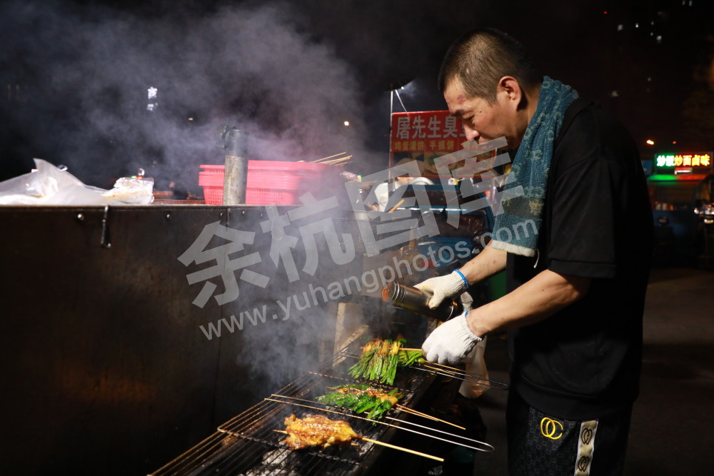 仓前夜市