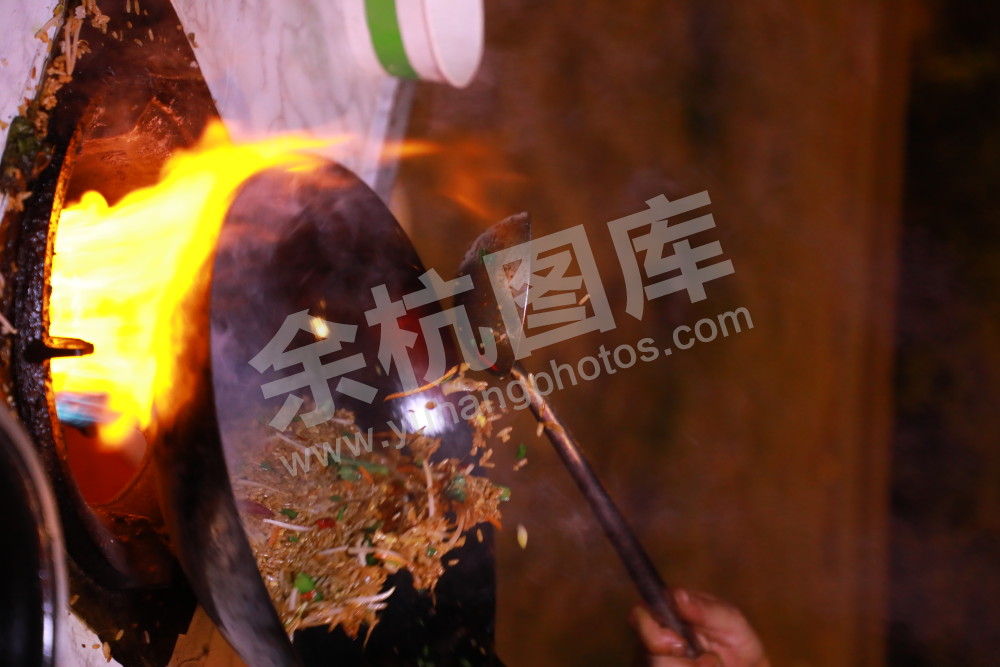仓前夜市