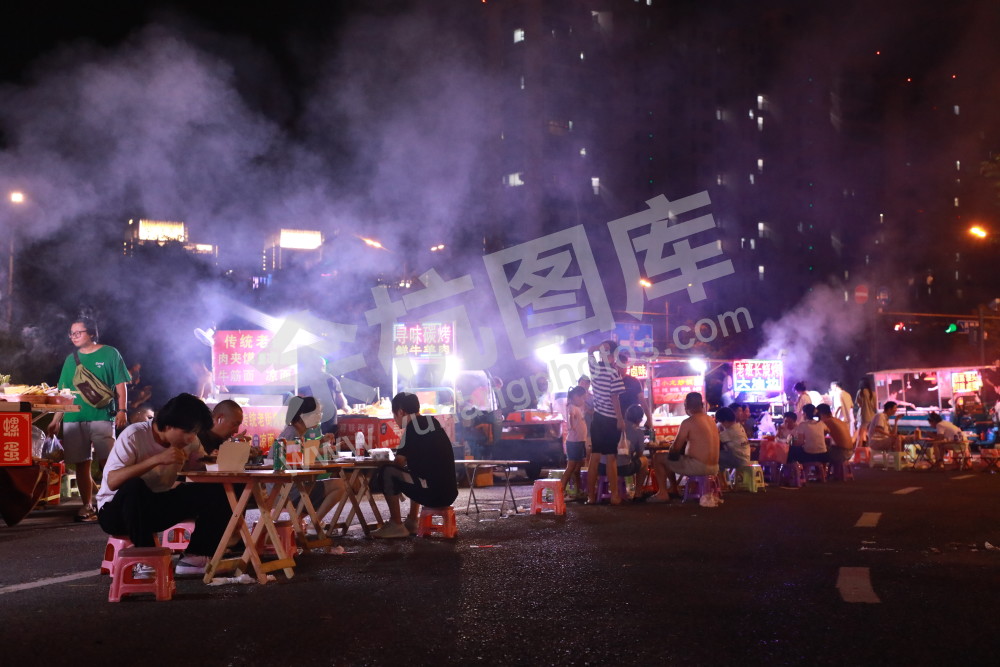 仓前夜市