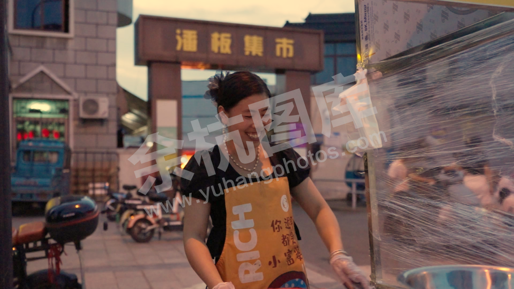 径山夜市