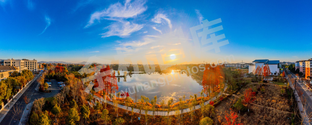 镜潭湖湿地公园秋风貌