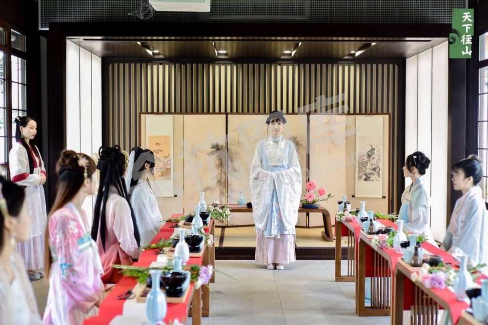 陆羽泉公园