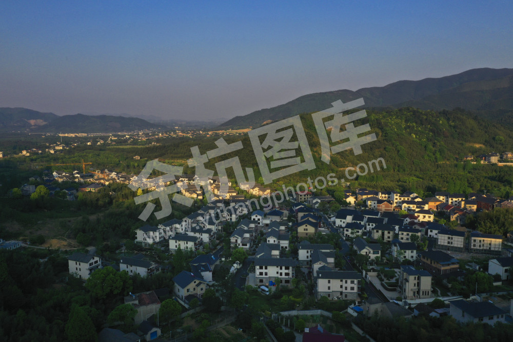 径山村 