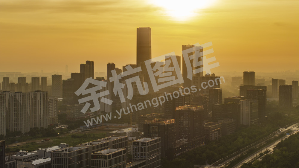 未科 中轴线 西站