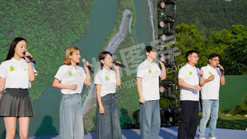 2025寻蜜季暨良渚文化大走廊&ldquo;诸多好戏&middot;夏果狂欢&rdquo;