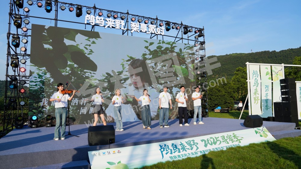 2025寻蜜季暨良渚文化大走廊&ldquo;诸多好戏&middot;夏果狂欢&rdquo;