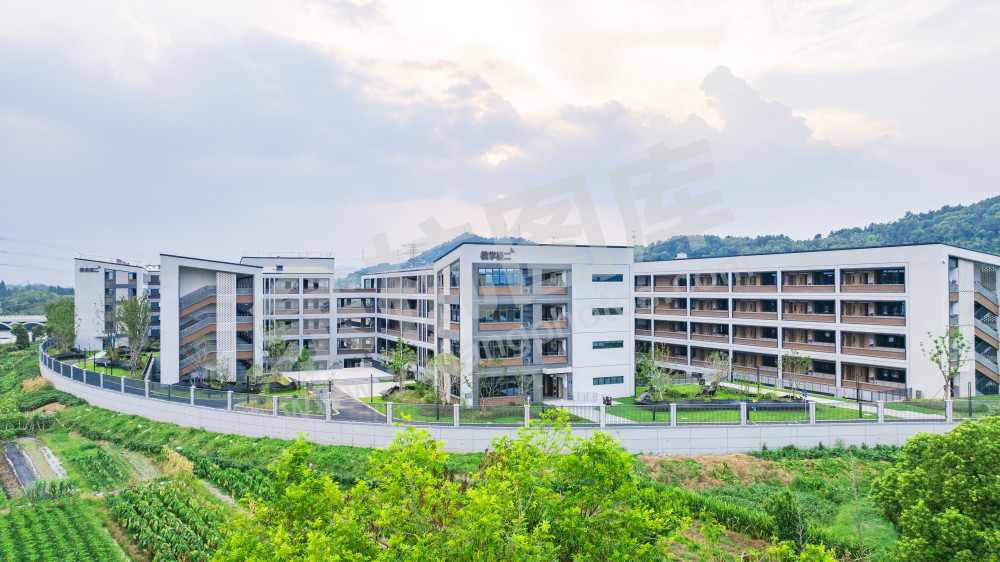 瓶窑中学南山校区