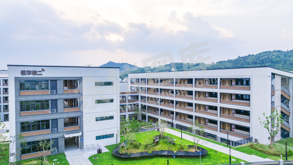 瓶窑中学南山校区