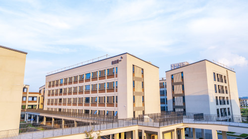 瓶窑中学南山校区