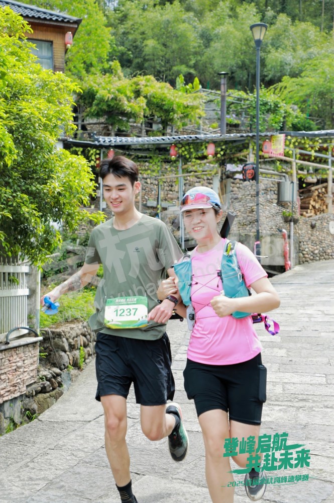 2025首届余杭区高峰速攀赛 (163)