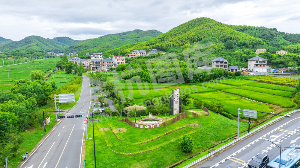 瓶窑西坞村风貌