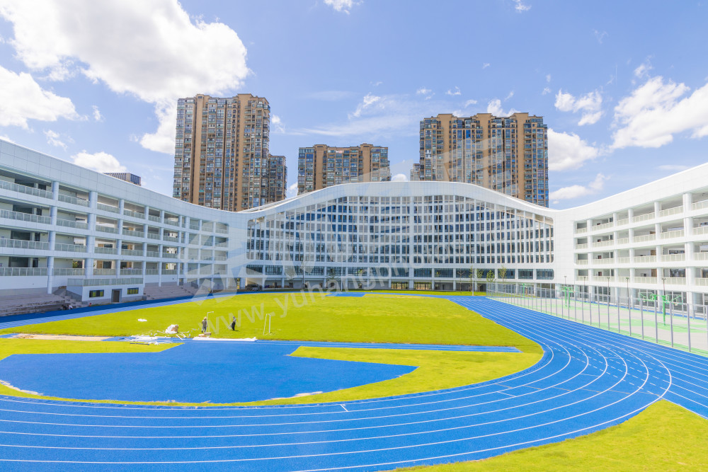 良渚新城好运路九年一贯制学校