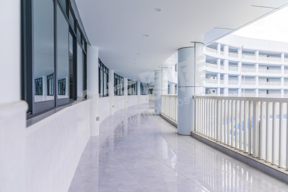 良渚新城好运路九年一贯制学校