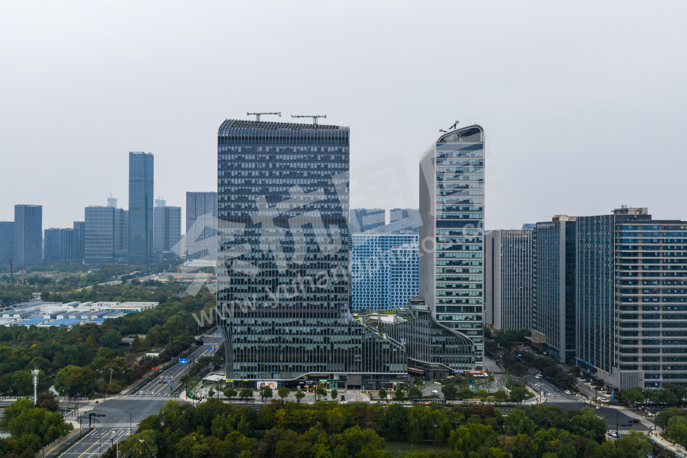 《字节跳动华东总部大楼》