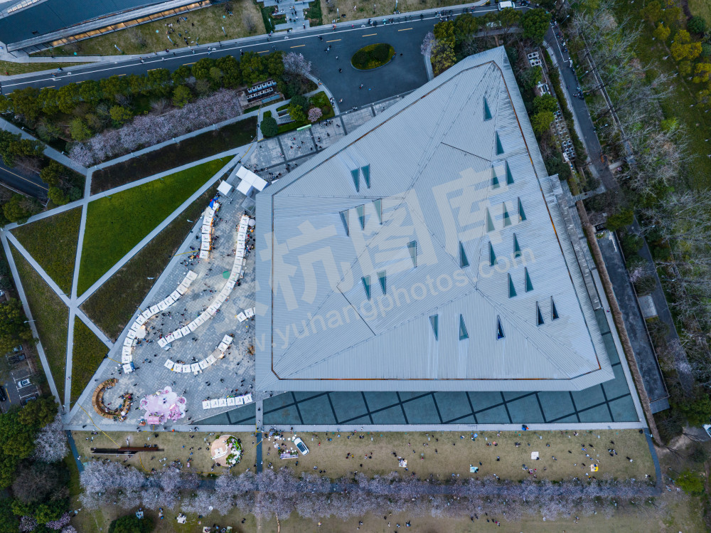 《良渚文化艺术中心》