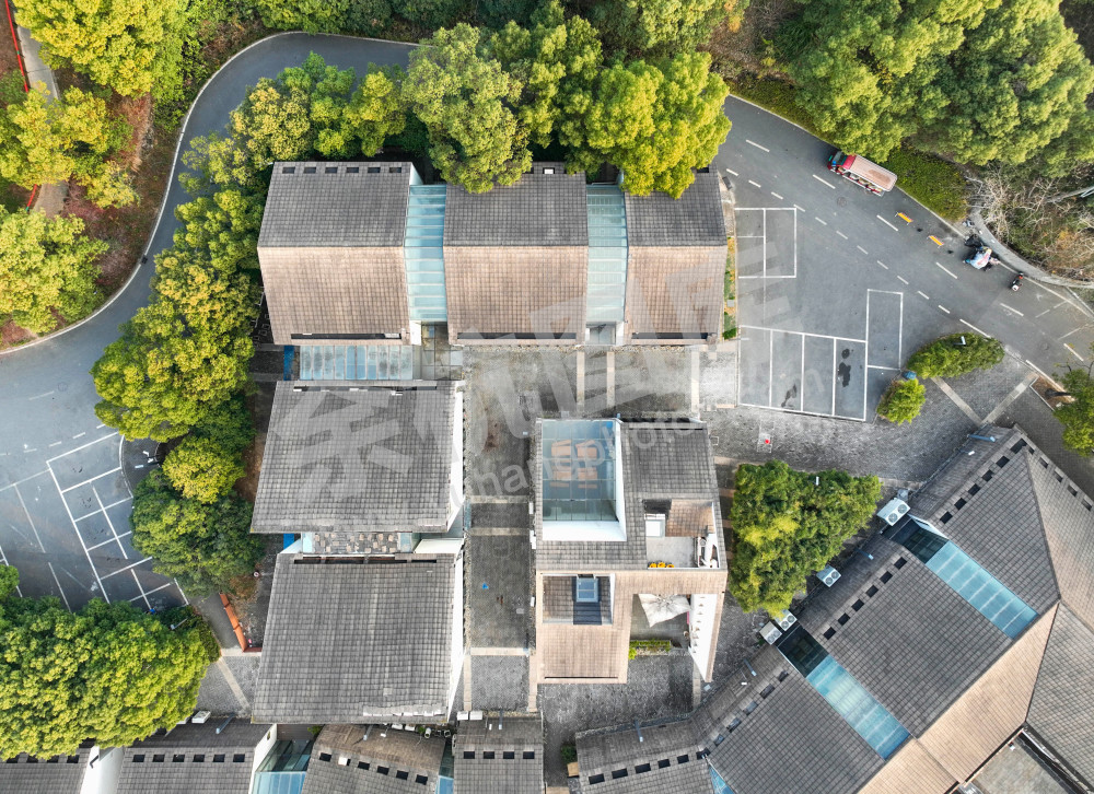 《鸟瞰良渚文化村》