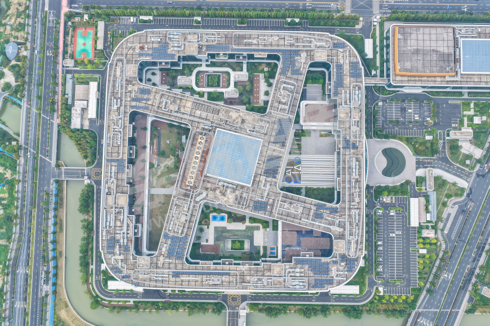 《俯瞰菜鸟网络智慧产业园》