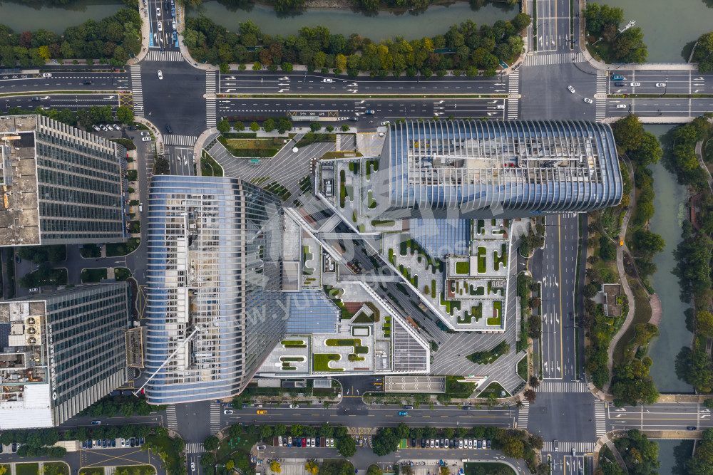 《字节跳动华东总部大楼》