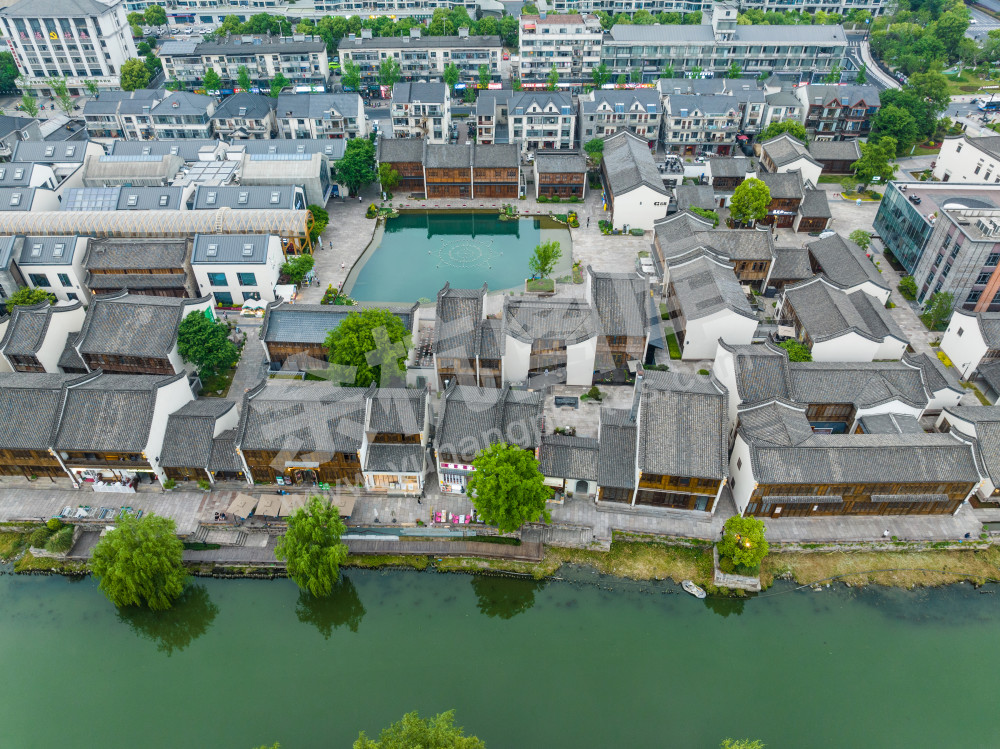 《余杭梦想小镇》