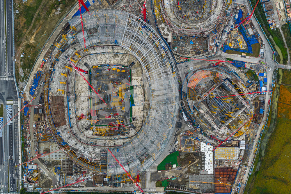 《建设中的余杭国际体育中心》