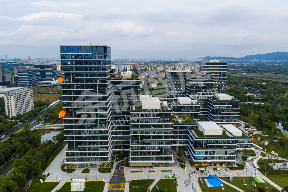 《未科阿里中心》