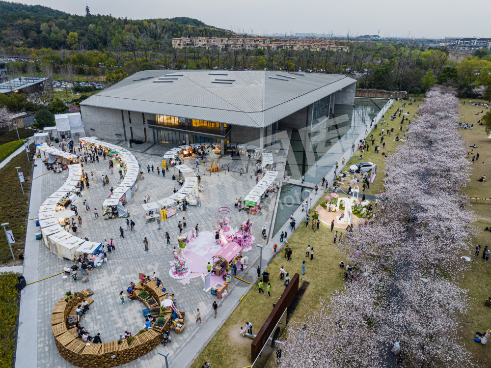 《良渚文化艺术中心》