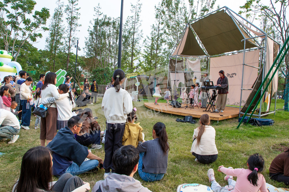 《水岸生活节》