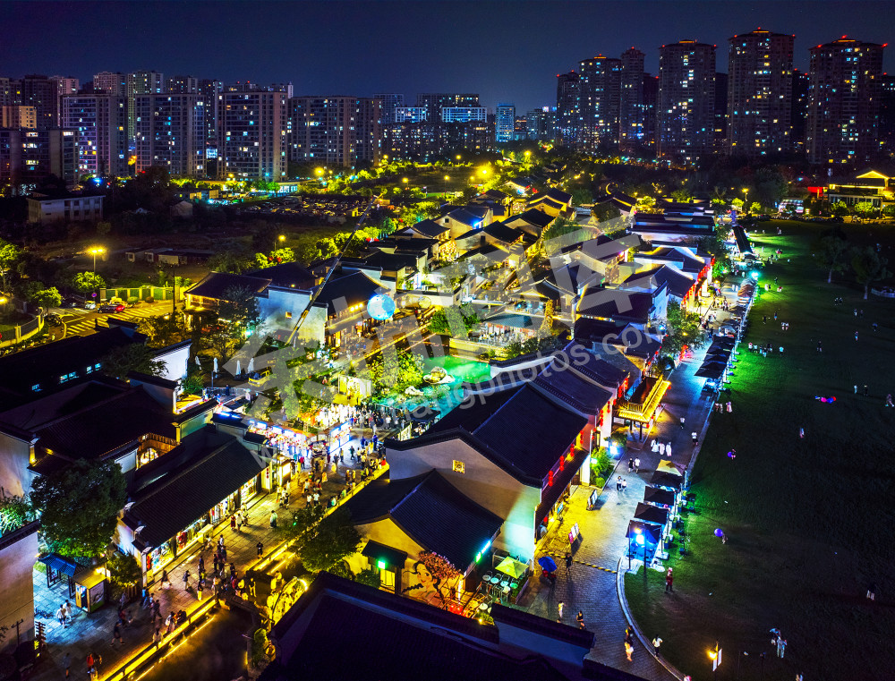 《天上宫阙 人间闲林》