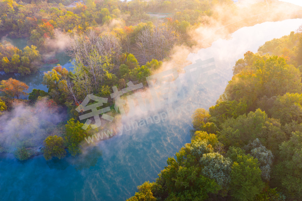 《苕溪碧水浮烟》 
