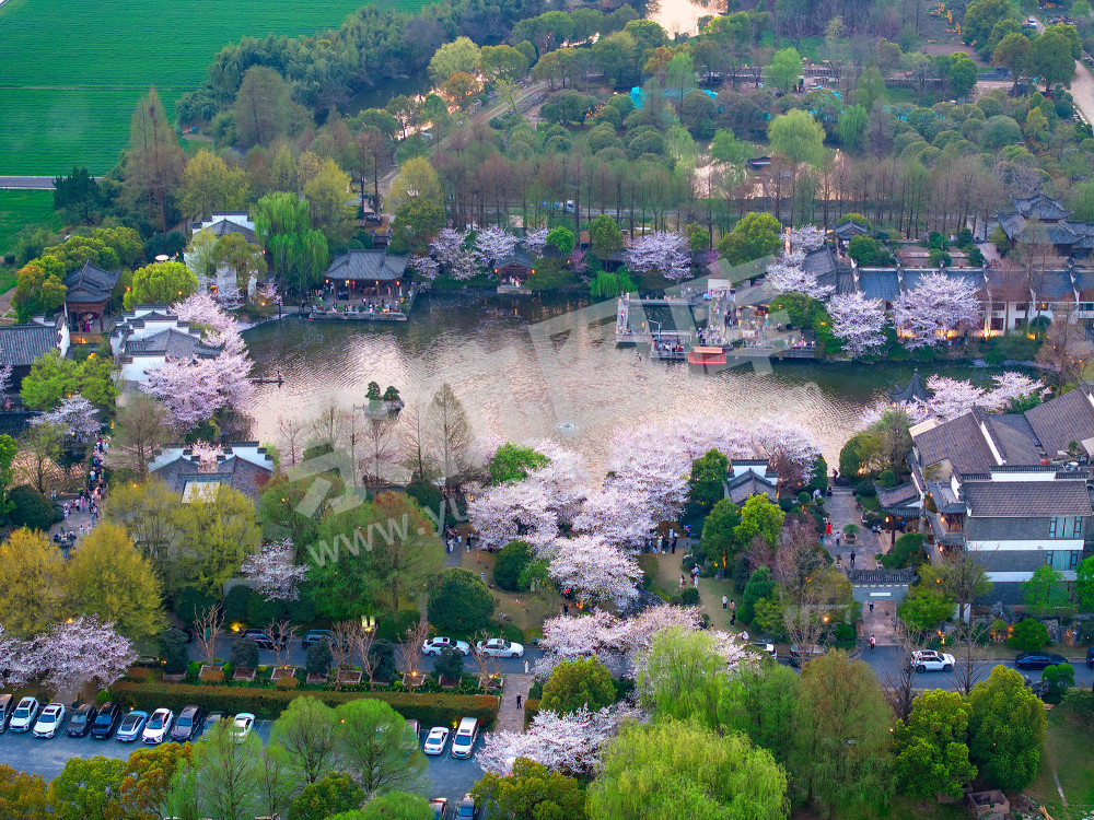 《醉美梦溪苑》