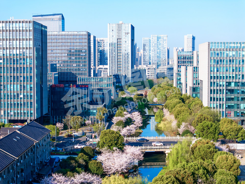 《城市中的自然诗画》