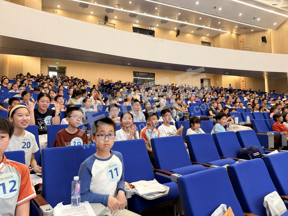 瓶窑一小校园诗词大会