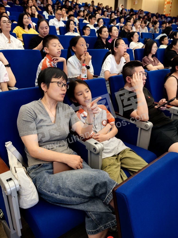 瓶窑一小校园诗词大会