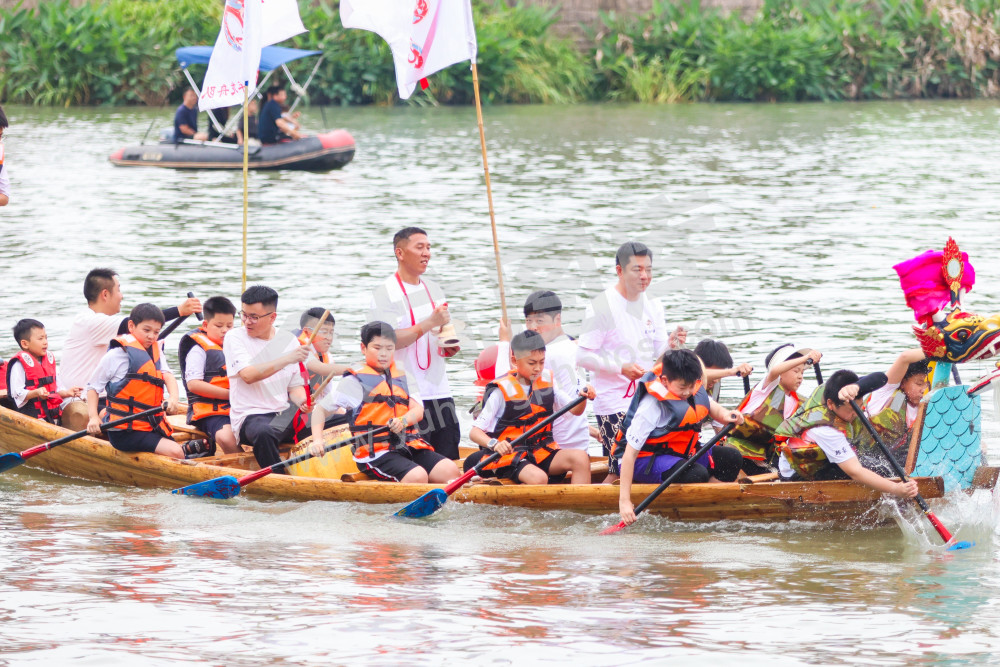 &ldquo;龙腾中轴 潮动五常&rdquo;第四届五常龙舟竞赛全民龙舟友谊赛