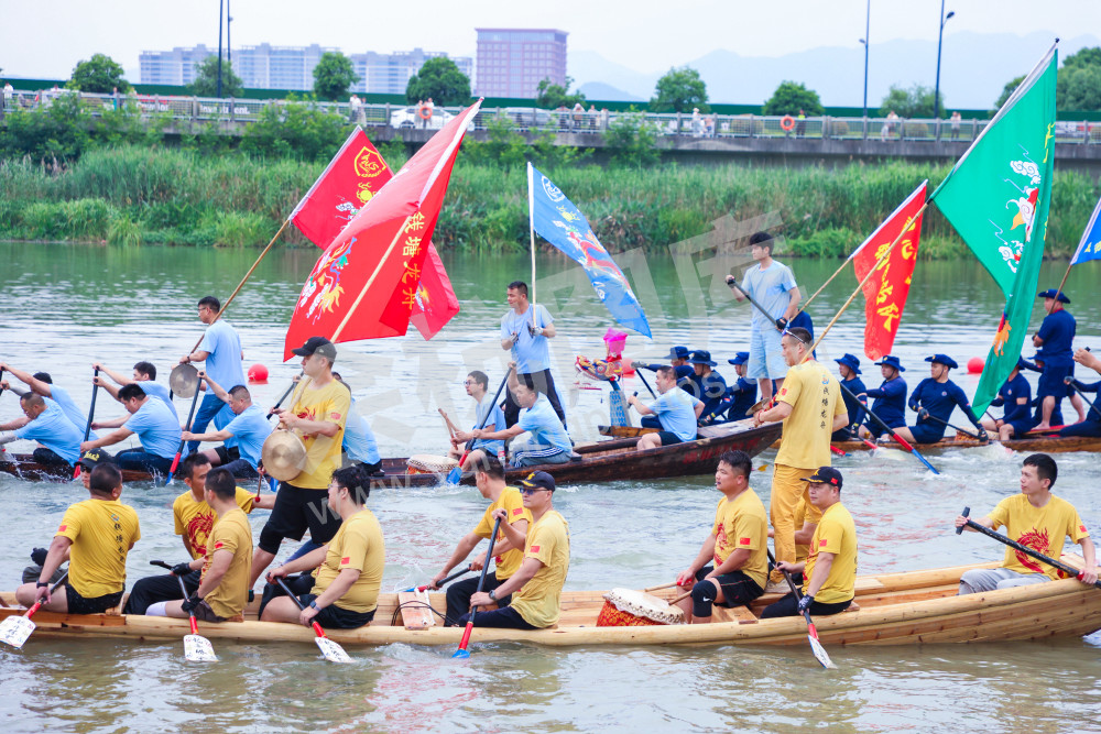 &ldquo;龙腾中轴 潮动五常&rdquo;第四届五常龙舟竞赛全民龙舟友谊赛