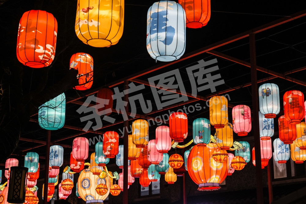 瓶窑马年灯笼、花灯